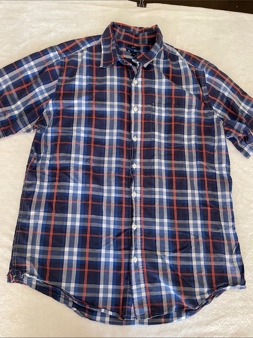 Gap Men’s slim-fit blue and orange plaid long-sleeve button-down shirt - Picture 5 of 6